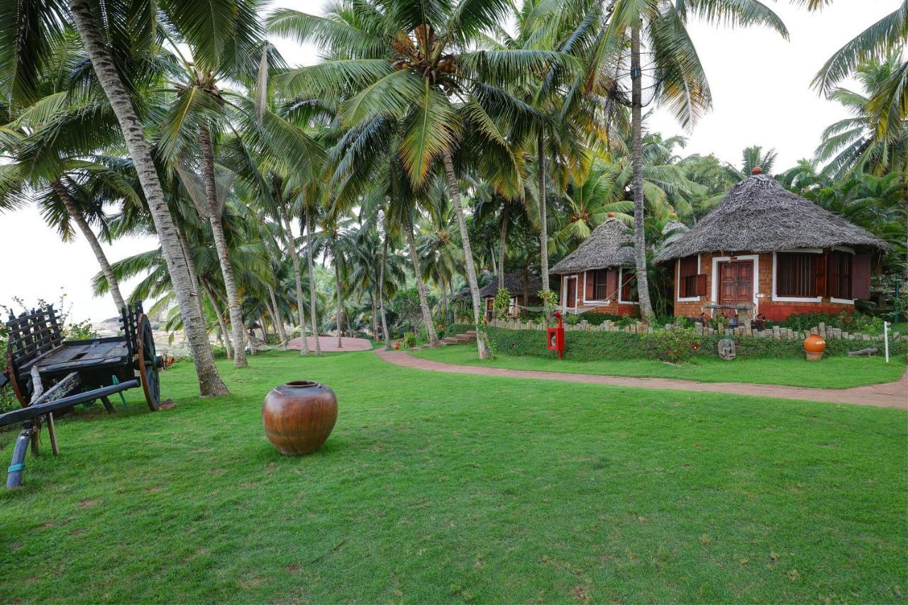 Soma Manaltheeram Ayurveda Beachvillage Kovalam Eksteriør billede