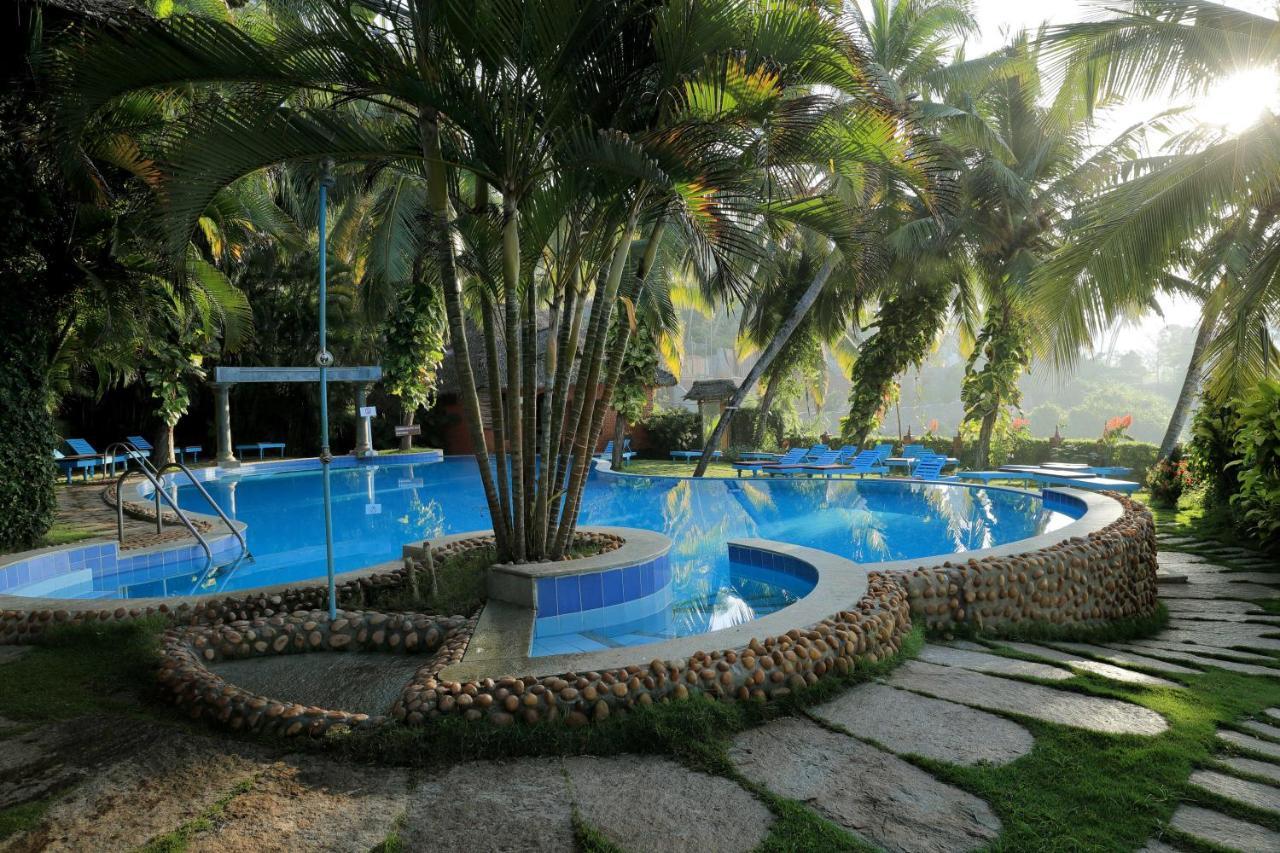 Soma Manaltheeram Ayurveda Beachvillage Kovalam Eksteriør billede