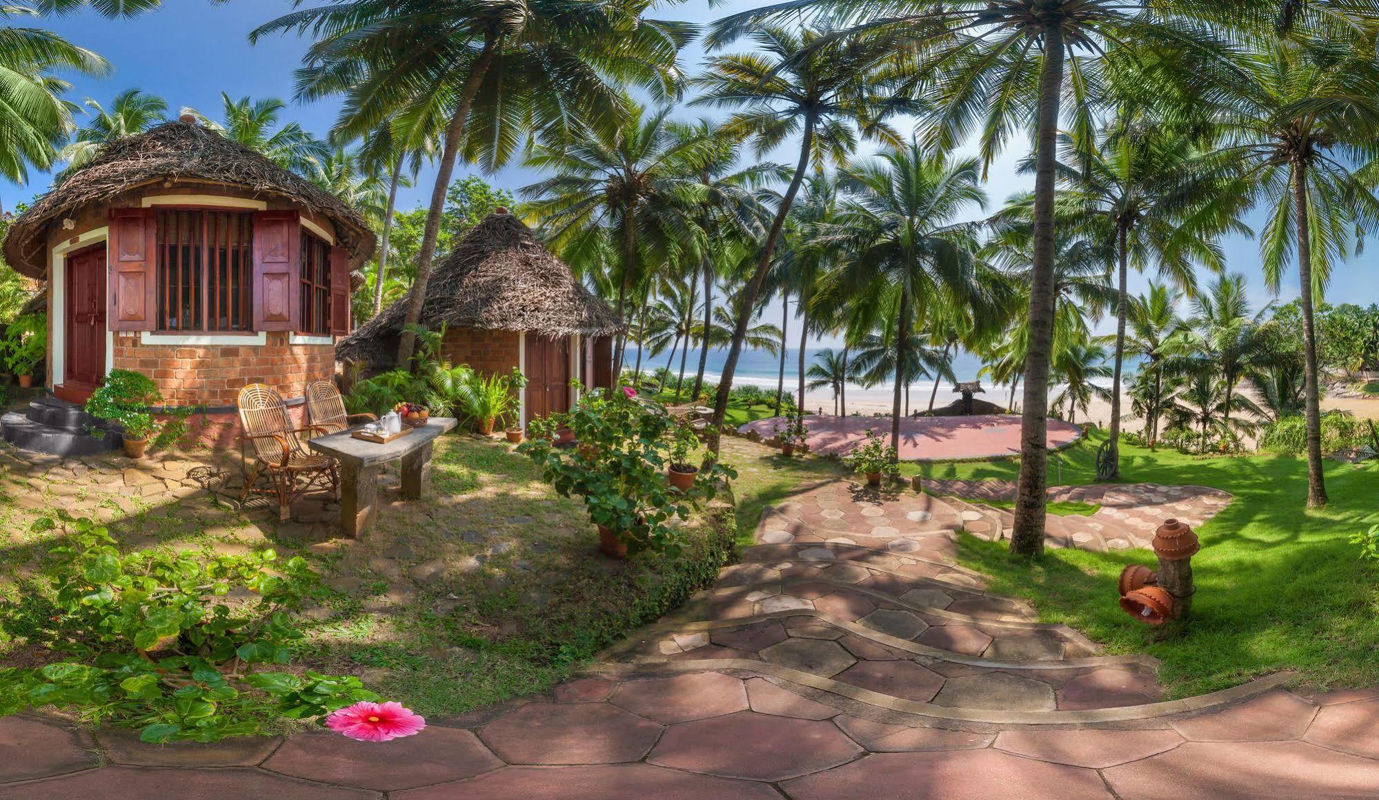 Soma Manaltheeram Ayurveda Beachvillage Kovalam Eksteriør billede