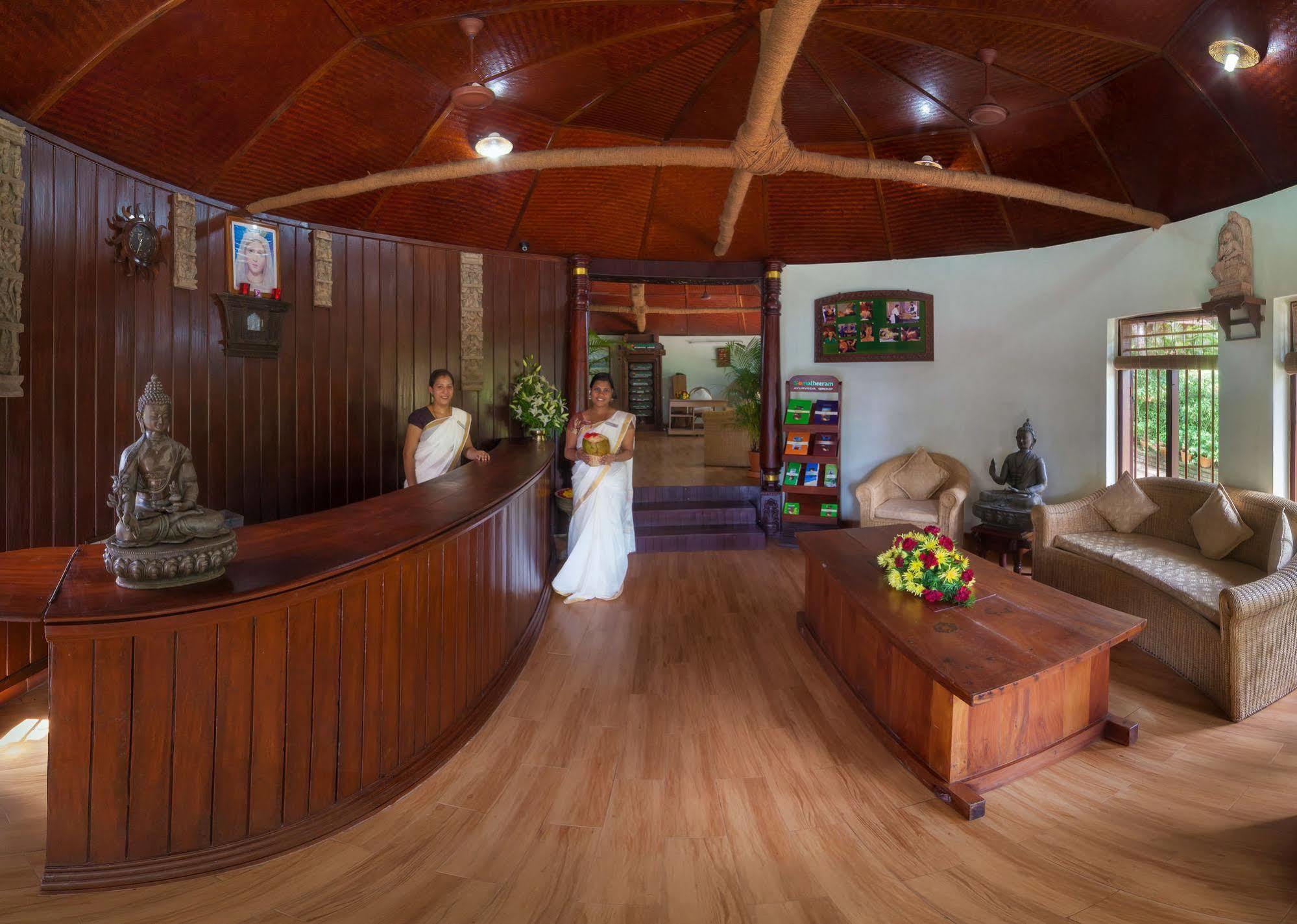 Soma Manaltheeram Ayurveda Beachvillage Kovalam Eksteriør billede